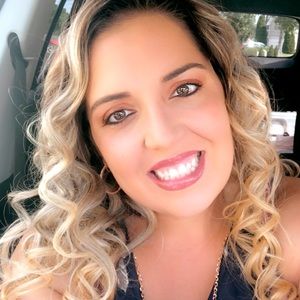 Meet your Posher, Catherine